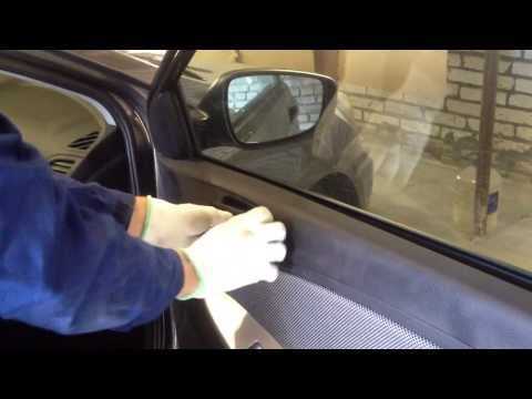 Как снять обшивку двери на Hyundai Solaris