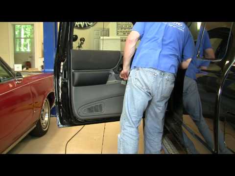 Как снять обшивку двери на Ford Ranger 93-10