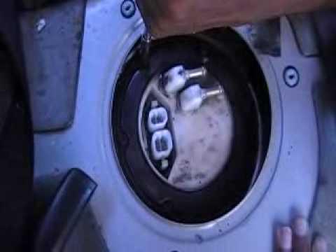 Как заменить топливный насос на Nissan Maxima 1999