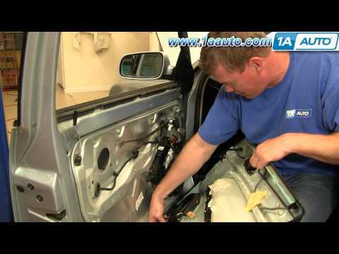 Как снять обшивку передней двери на Volkswagen Passat 01-05