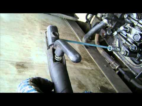 Как выкрутить сорванную шпильку