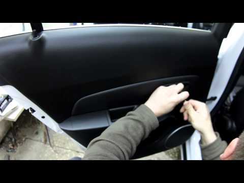 Как снять обшивку двери на Chevrolet Cruze