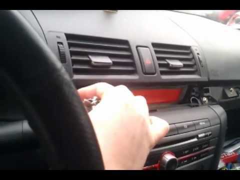 Как снять магнитолу на Mazda 3