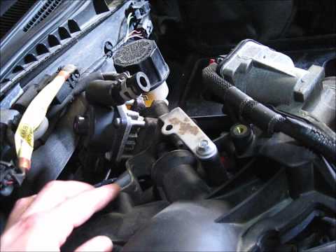 Как заменить свечи зажигания на Mazda 6