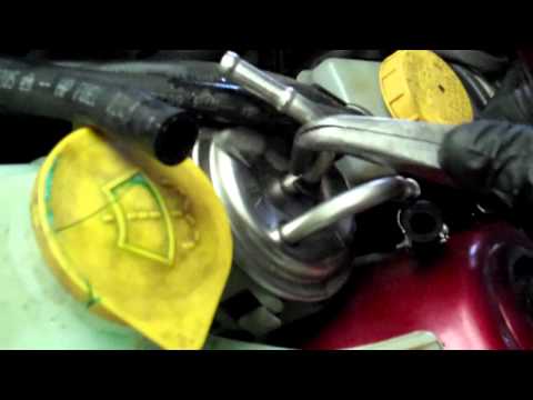 Как заменить топливный фильтр на Subaru Impreza WRX