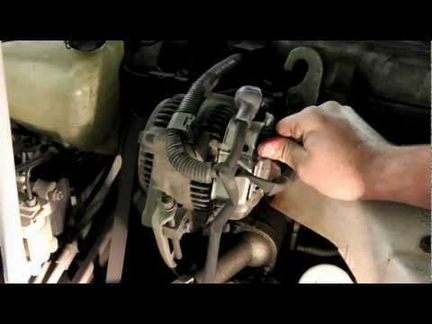Как снять генератор на Toyota Camry