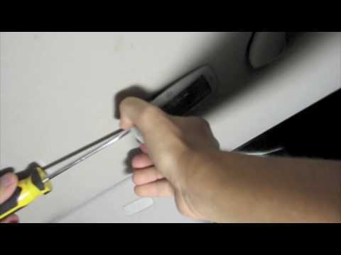 Как поменять лампу освещения салона на Volkswagen Golf 4