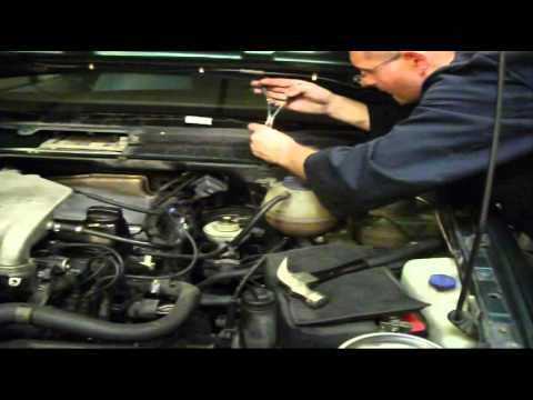 Как заменить катушку зажигания на Volkswagen Golf 3