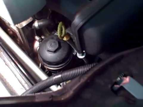 Как заменить масло в двигателе и масленый фильтр на Volvo XC90 2008